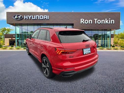 2024 Audi Q3 45 S line Premium