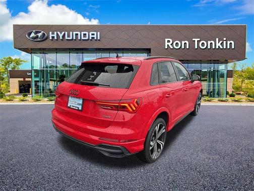 2024 Audi Q3 45 S line Premium