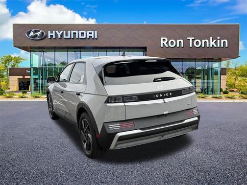 2026 Hyundai IONIQ 5 SE