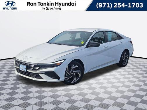 2025 Hyundai ELANTRA HEV SEL