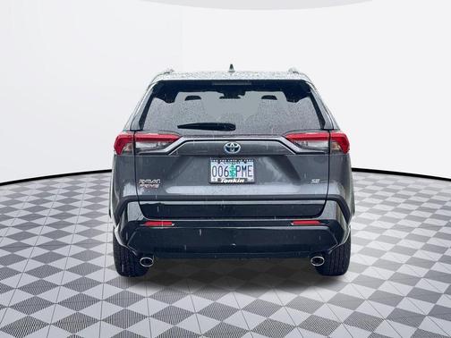 Magnetic Gray Metallic 2023 Toyota RAV4 Prime SE