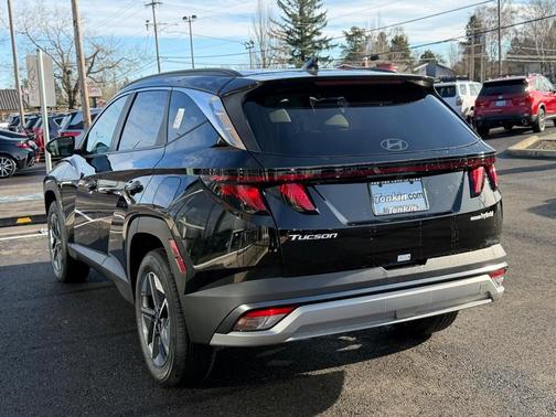 2026 Hyundai TUCSON Hybrid SEL