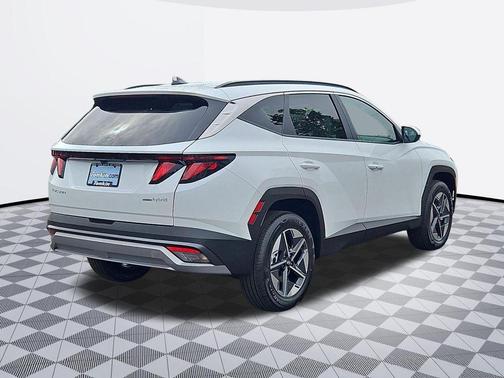 Pearl 2026 Hyundai TUCSON Hybrid SEL