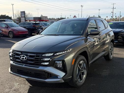 2026 Hyundai TUCSON Hybrid SEL