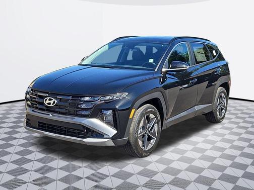Phantom Black 2026 Hyundai TUCSON SEL Premium