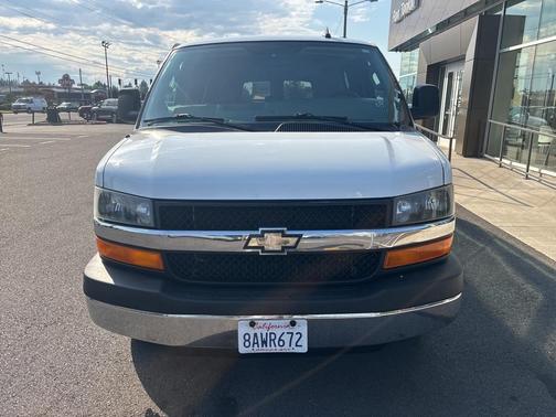 2016 Chevrolet Express 3500 LT