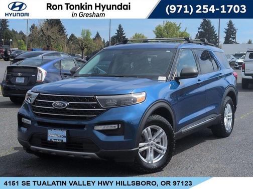Blue Metallic 2021 Ford Explorer XLT
