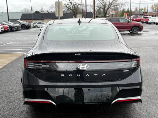 2026 Hyundai SONATA Hybrid SEL