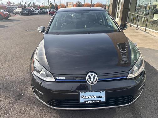 2016 Volkswagen e-Golf SE