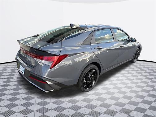 2026 Hyundai ELANTRA HEV SEL Sport