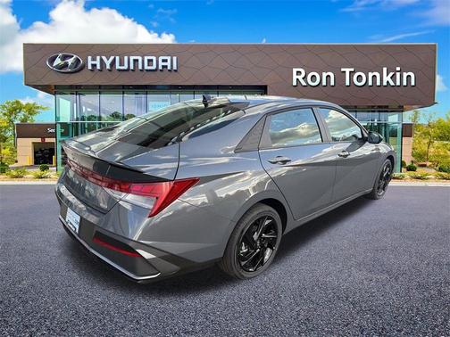 2026 Hyundai ELANTRA HEV SEL Sport