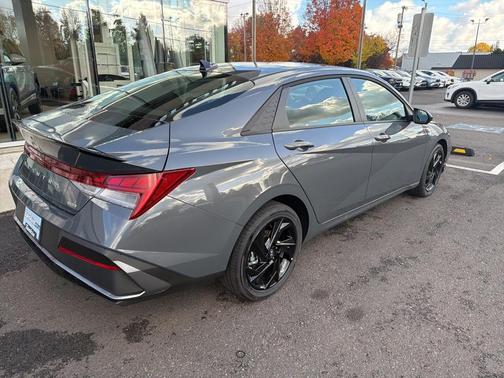 2026 Hyundai ELANTRA HEV SEL Sport