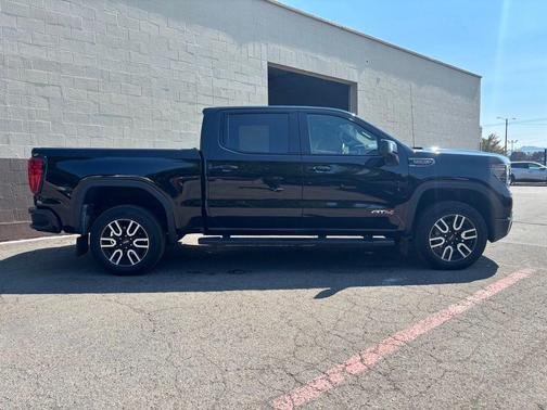 Onyx Black 2024 GMC Sierra 1500 AT4