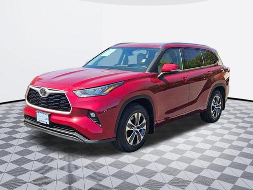 Ruby Flare Pearl 2020 Toyota Highlander XLE