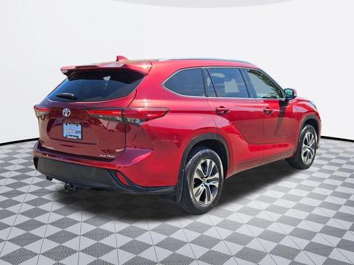Ruby Flare Pearl 2020 Toyota Highlander XLE