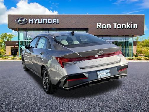 2026 Hyundai ELANTRA HEV Limited