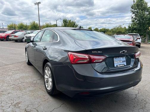 Shadow Gray Metallic 2019 Chevrolet Malibu LT