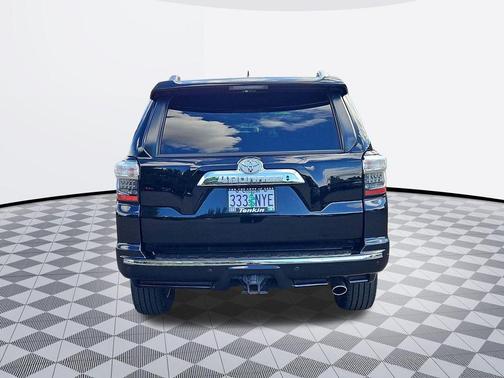 Midnight Black Metallic 2019 Toyota 4Runner Limited