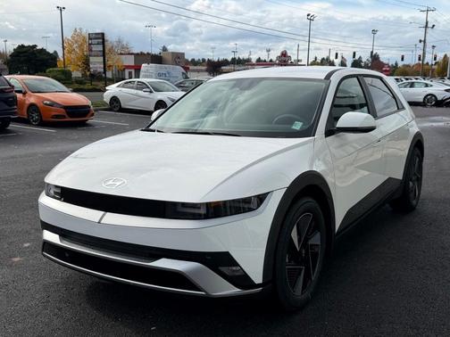 2026 Hyundai IONIQ 5 SE