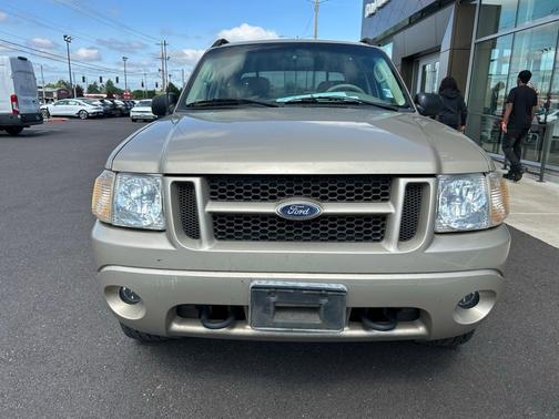 2004 Ford Explorer Sport Trac 
