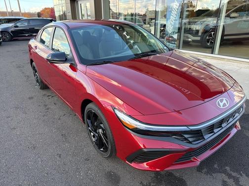 2026 Hyundai ELANTRA HEV SEL Sport