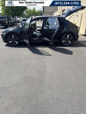 2025 Hyundai IONIQ 5 SE