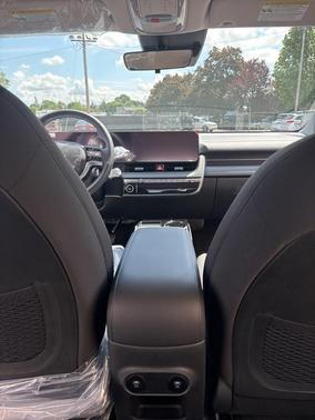2025 Hyundai IONIQ 5 SE