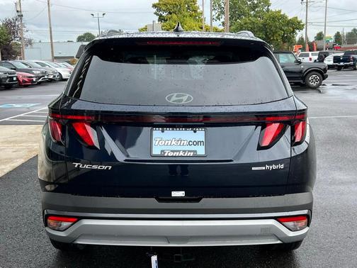 2026 Hyundai TUCSON Hybrid