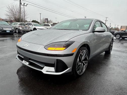 2025 Hyundai IONIQ 6 SEL