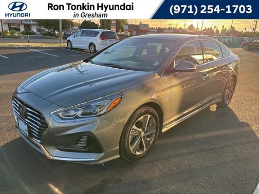 2018 Hyundai SONATA Hybrid Limited