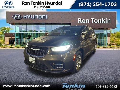 2021 Chrysler Pacifica Touring