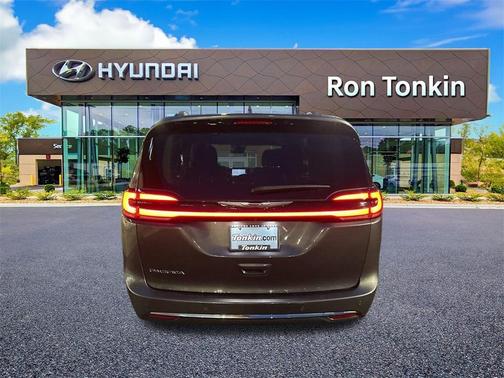 2021 Chrysler Pacifica Touring