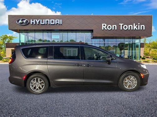 2021 Chrysler Pacifica Touring