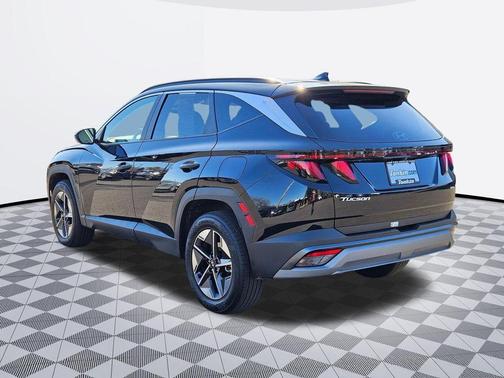 Phantom Black 2025 Hyundai TUCSON SEL