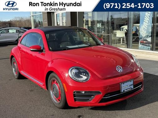 2018 Volkswagen Beetle 2.0T Coast