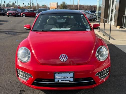 2018 Volkswagen Beetle 2.0T Coast