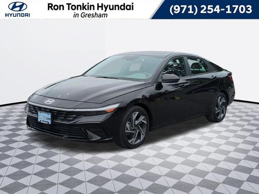 Black 2025 Hyundai ELANTRA SEL Convenience