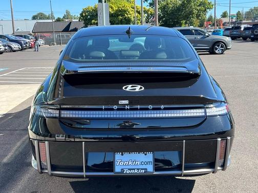 2025 Hyundai IONIQ 6 SEL