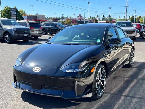 2025 Hyundai IONIQ 6 SEL