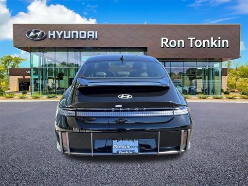 2025 Hyundai IONIQ 6 SEL