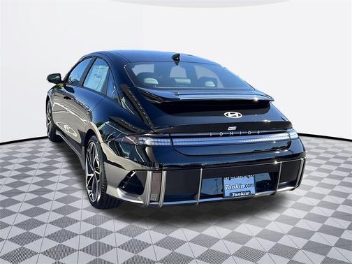 2025 Hyundai IONIQ 6 SEL