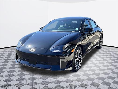 2025 Hyundai IONIQ 6 SEL