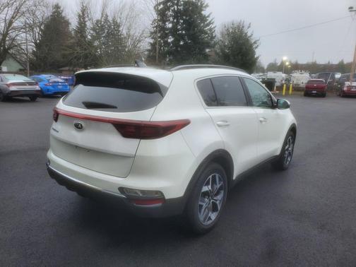 2022 Kia Sportage EX