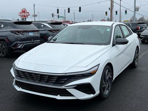 2025 Hyundai ELANTRA HEV SEL Sport