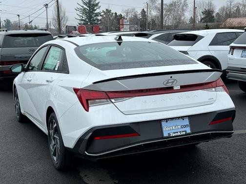 2025 Hyundai ELANTRA HEV SEL Sport