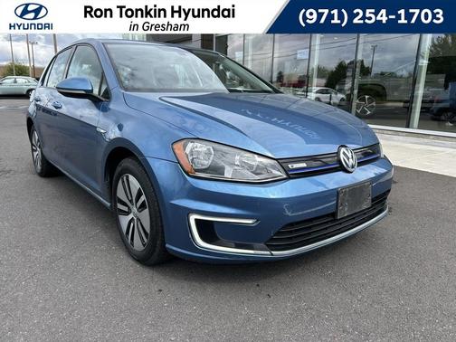 2016 Volkswagen e-Golf SE