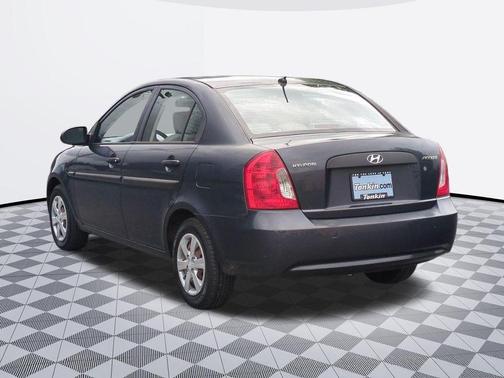 Charcoal Gray Pearl 2009 Hyundai Accent GLS