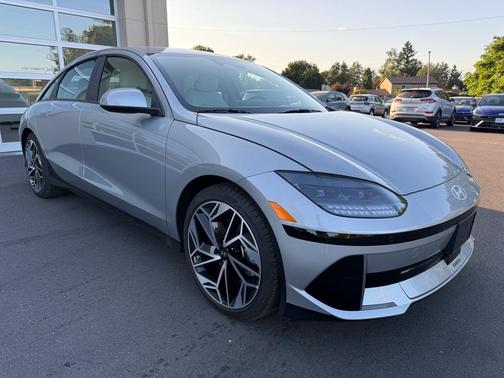 2025 Hyundai IONIQ 6 SEL