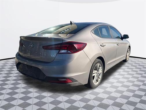 2020 Hyundai ELANTRA Value Edition