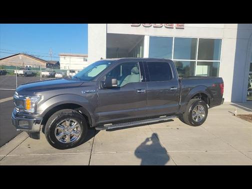 Photo 3 of 21 of 2019 Ford F-150 XLT